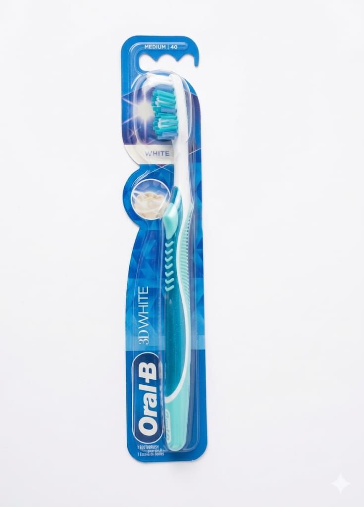 מברשת שיניים אורל בי Oral-B 3D White (Medium)